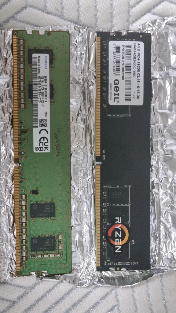 ddr4 4gb 2개 일괄 이미지