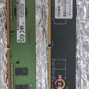 ddr4 4gb 2개 일괄 이미지