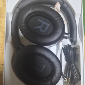 QCY H3 Pro 노이즈캔슬링 무선 헤드폰 이미지