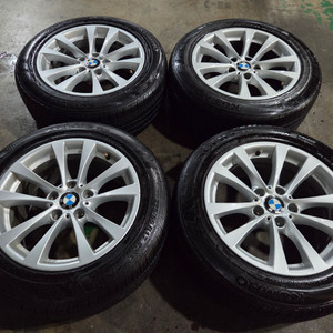 BMW 3GT 17인치 정품 휠타이어 이미지