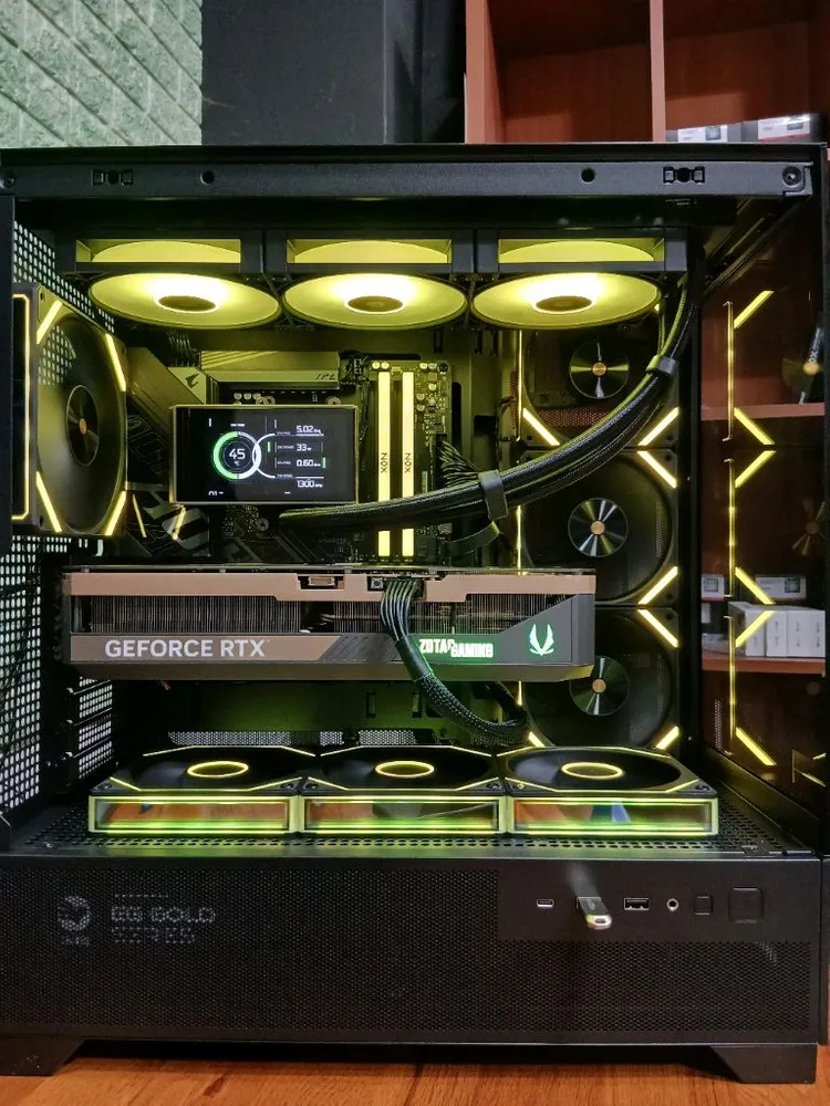 미사용 ) 9800X3D & RTX5080 게이밍 컴퓨터 PC 이미지
