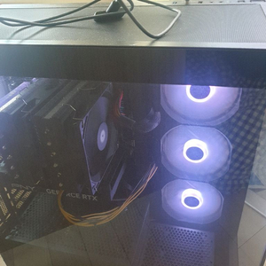 7800x3d 4060 컴퓨터 본체 팔아요 이미지