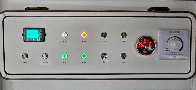 15인승 기반 올워크스루 커스텀 캠핑카 판매 이미지