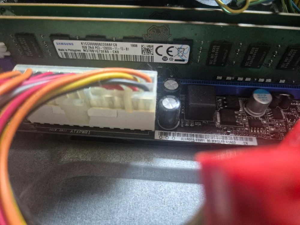 DDR3 4GB , 8GB 12800U 이미지