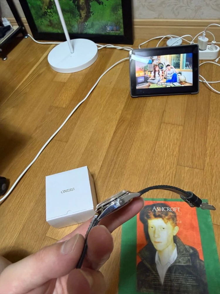 빈티지 시티즌 스누피 시계 이미지