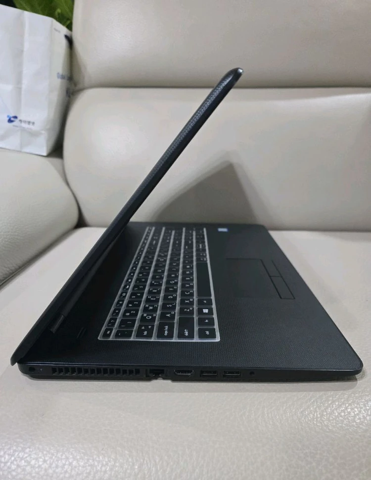 17인치 HP 가성비 사무용 노트북(외관A급,램8GB,256GB) 이미지