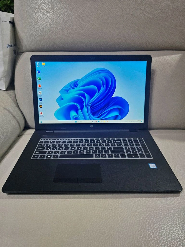 17인치 HP 가성비 사무용 노트북(외관A급,램8GB,256GB) 이미지