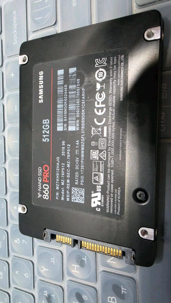 삼성 860 Pro 512 판매합니다. 이미지