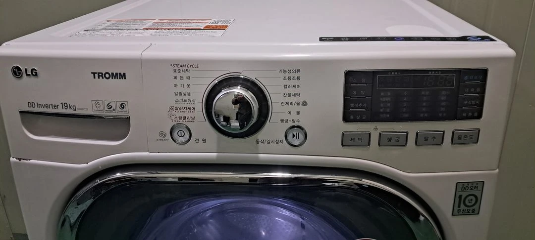 2766 엘지트롬 19KG 드럼세탁기(화이트) 이미지
