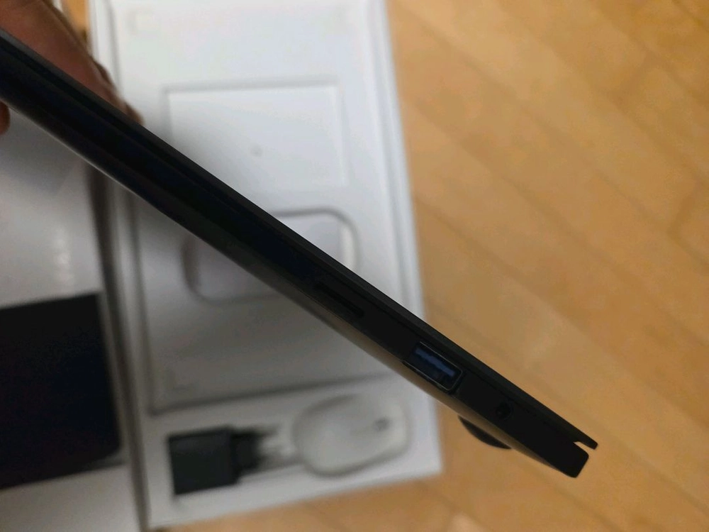 삼성 갤럭시북2프로 NT950XEE XD72G 이미지