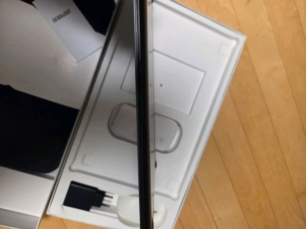 삼성 갤럭시북2프로 NT950XEE XD72G 이미지