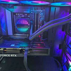 7800x3d b650 ddr5 32gb 1000w 1tb 4070슈퍼 팔아요 풀박 4070 s 수냉 반본체 가능 이미지