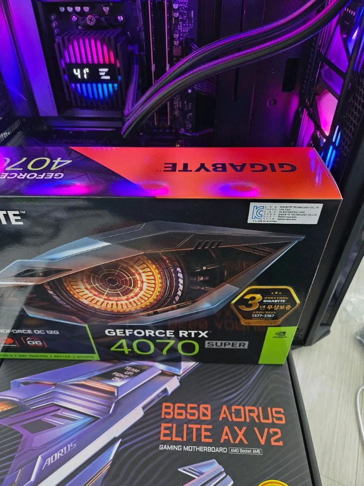 7800x3d b650 ddr5 32gb 1000w 1tb 4070슈퍼 팔아요 풀박 4070 s 수냉 반본체 가능 이미지