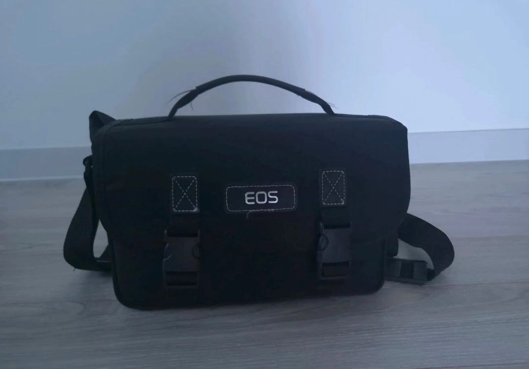 캐논 EOS 850D 카메라 풀세트 + LED 조명, 마이크, 삼각대 이미지