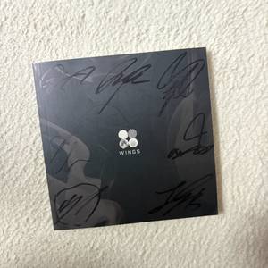 방탄소년단 BTS wings 윙즈 앨범 친필 싸인 앨벌 이미지