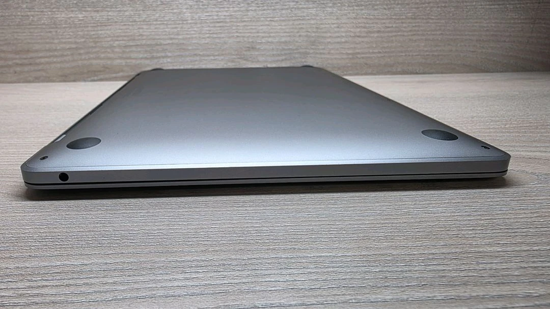 맥북프로 2022 M2 16gb 이미지