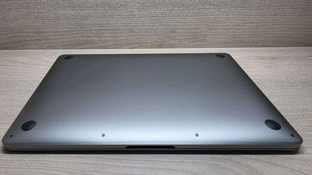 맥북프로 2022 M2 16gb 이미지