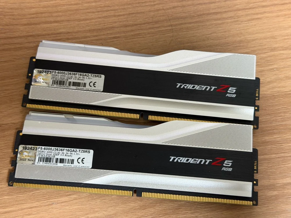 G.Skill Trident Z5 RGB DDR5-6000 CL36 16gb x2 실버 이미지