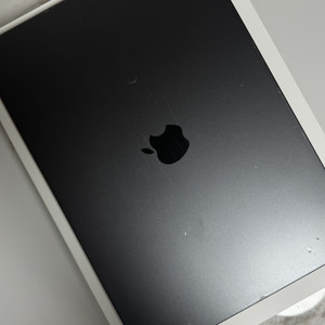 맥북 프로 애케플 포함 M4 Pro 16인치 24GB RAM 512GB SSD 이미지