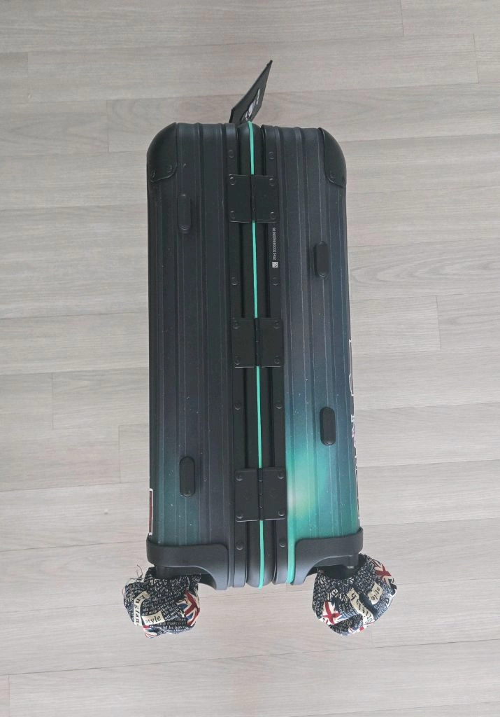 리모와(RIMOWA) 오로라 리미티드 한정판 (연휴동안만 가격 내려요) 이미지