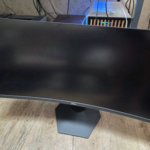 델 34인치 S3422DWG 모니터 판매합니다. 이미지