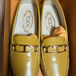 TODS 드라이빙 슈즈팝니다. (Size 35.5 / 실제 235) 이미지