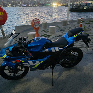 스즈키 gsx-r125 18년식 277xxkm 이미지