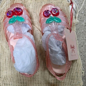 콩제슬래드 체리 샌들 30 사이즈 이미지