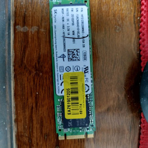 빠른 속도를 자랑하는 SK하이닉스 128GB M.2 sata SSD입니다 전주시 이미지