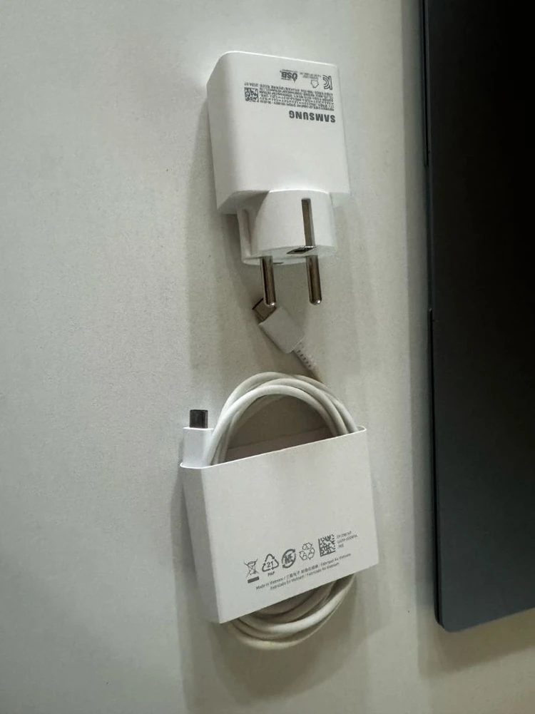 100%) 삼성 노트북 갤럭시북4 프로 NT960XGK 16인치, 터치, 16g, 256g 풀박스 이미지