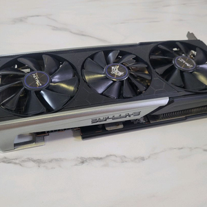 AMD 라데온 니트로+ RX5700XT OC 8G 그래픽카드 이미지