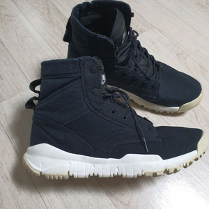 275 나이키 SFB6 캔버스 블랙 부츠 운동화 신발 275사이즈 완전좋아요 이미지
