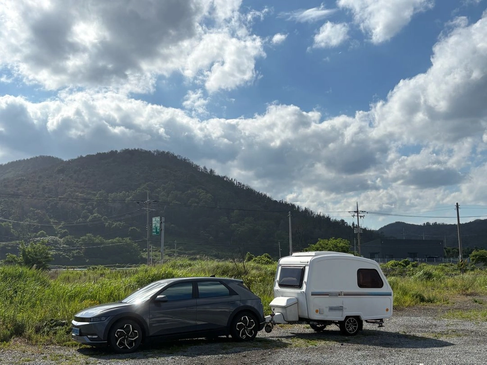 티큐브 캠핑카 대표 외관