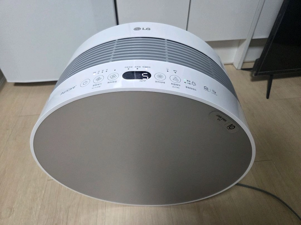 LG 퓨리케어 공기청정기 AS112VDS 판매합니다 이미지