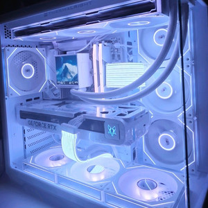 9800X3D RTX5070TI 화이트 고급PC 팝니다 이미지
