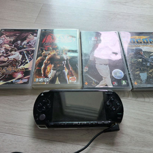 psp 1005 + 개임4팩 일괄팝니다 이미지