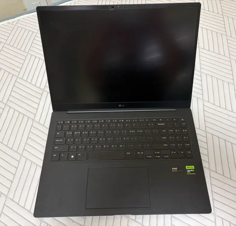 LG 그램프로 16 외장그래픽 RTX3050 탑재 모델 이미지