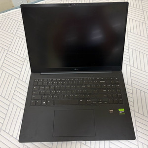 LG 그램프로 16 외장그래픽 RTX3050 탑재 모델 이미지
