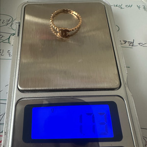 18k 골드 반지 이미지