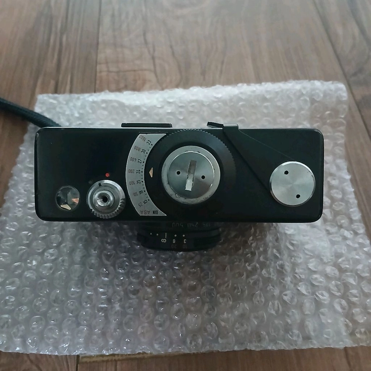 롤라이 35 LED 필름카메라 ROLLEI 35 LED / 골동품 취미 수집 인테리어 이미지