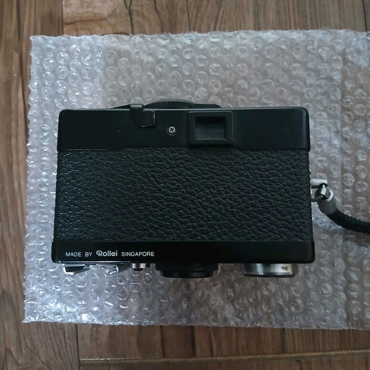 롤라이 35 LED 필름카메라 ROLLEI 35 LED / 골동품 취미 수집 인테리어 이미지