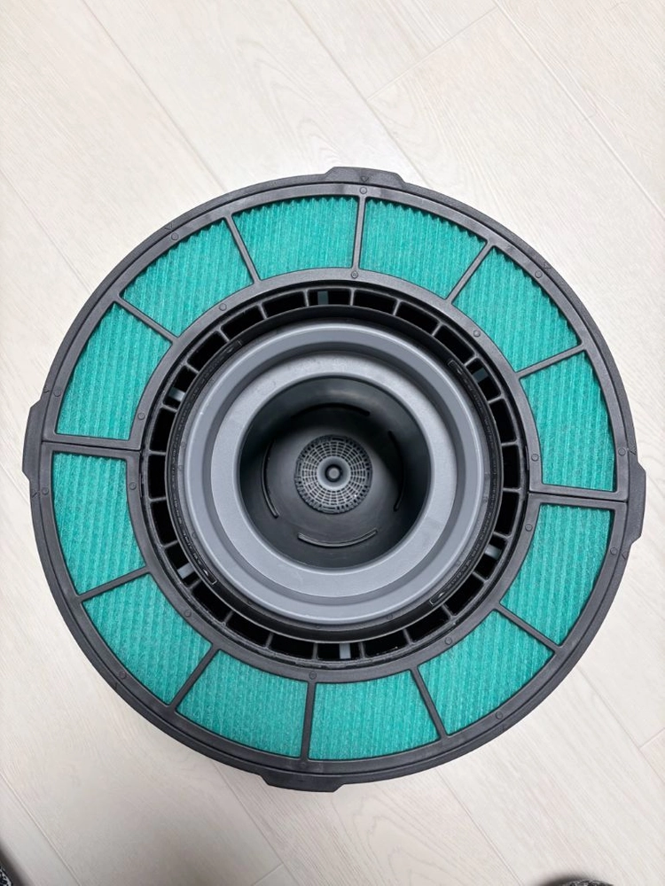발뮤다 가습기 이미지