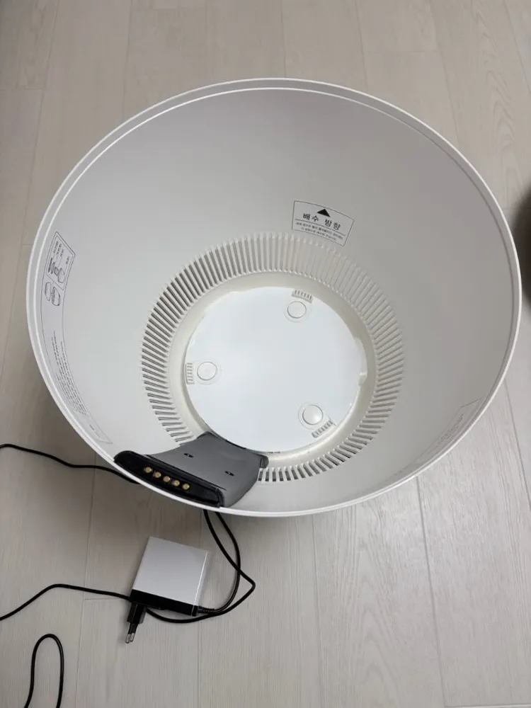 발뮤다 가습기 이미지