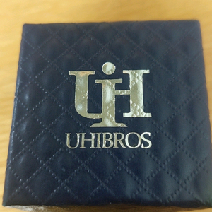 UHIBR0S 은 귀걸이 이미지