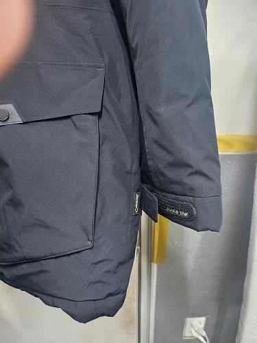 블랙야크 BN 엣지 구스 다운 자켓 이미지
