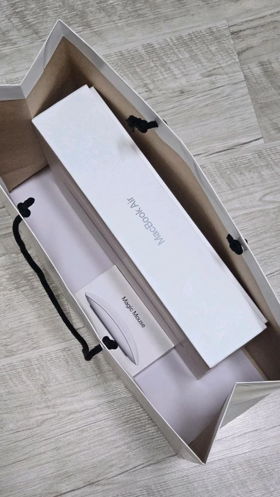맥북에어 M1칩 8GB/256GB 매직마우스 함께 드려요 이미지