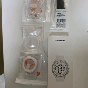 갤럭시 워치8 클래식 46mm 화이트 미개봉 이미지