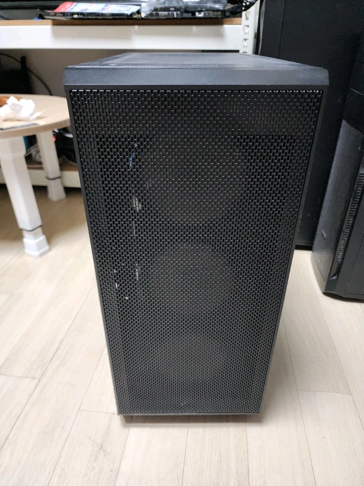 라이젠 3700X 2080TI 게이밍PC 작업용PC 업무용PC - 안심되는 중고거래