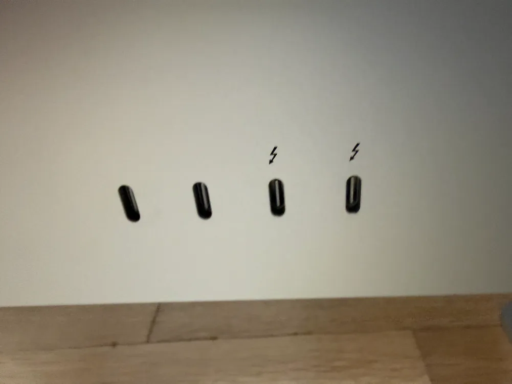 아이맥 M1 24인치 액정 파손 판매합니다. - 본체 단품 이미지