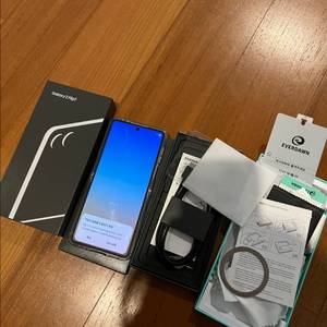 갤럭시 z플립 7 512gb 풀박 a급 이미지